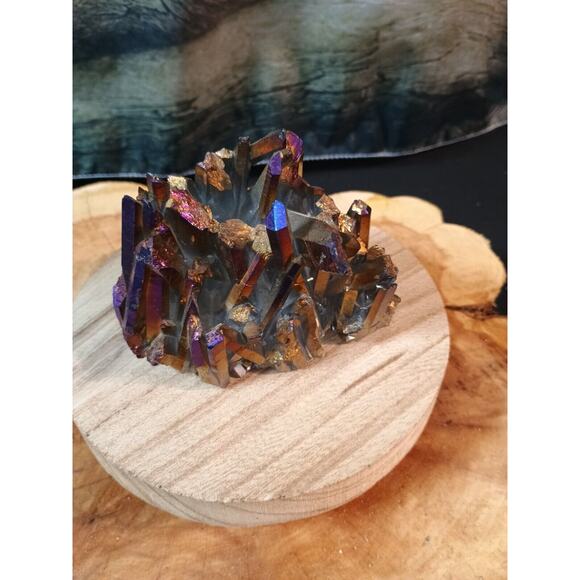 Rainbow Aqua Aura Quartz Crystal Cluster Points Titanium Coating .95lbs - Picture 10 of 16